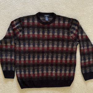 Mens Dockers Multi Color Sweater, like new